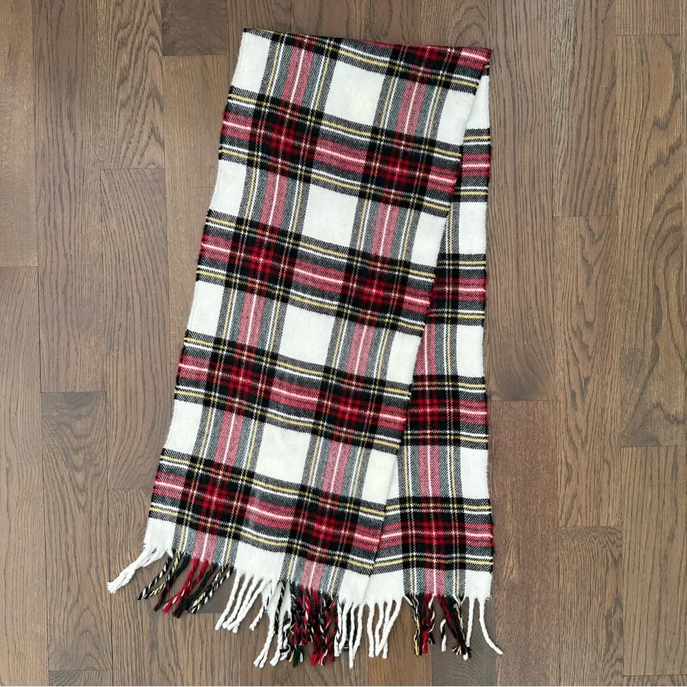 Vintage Classic Tartan Plaid 100% Lambswool Scarf in White, Red, Black 62